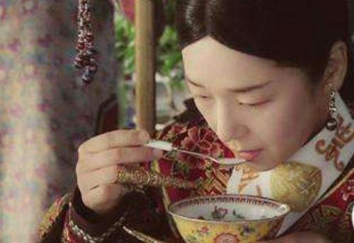 朝常吃瓜小说,瓜田里的权谋秘辛